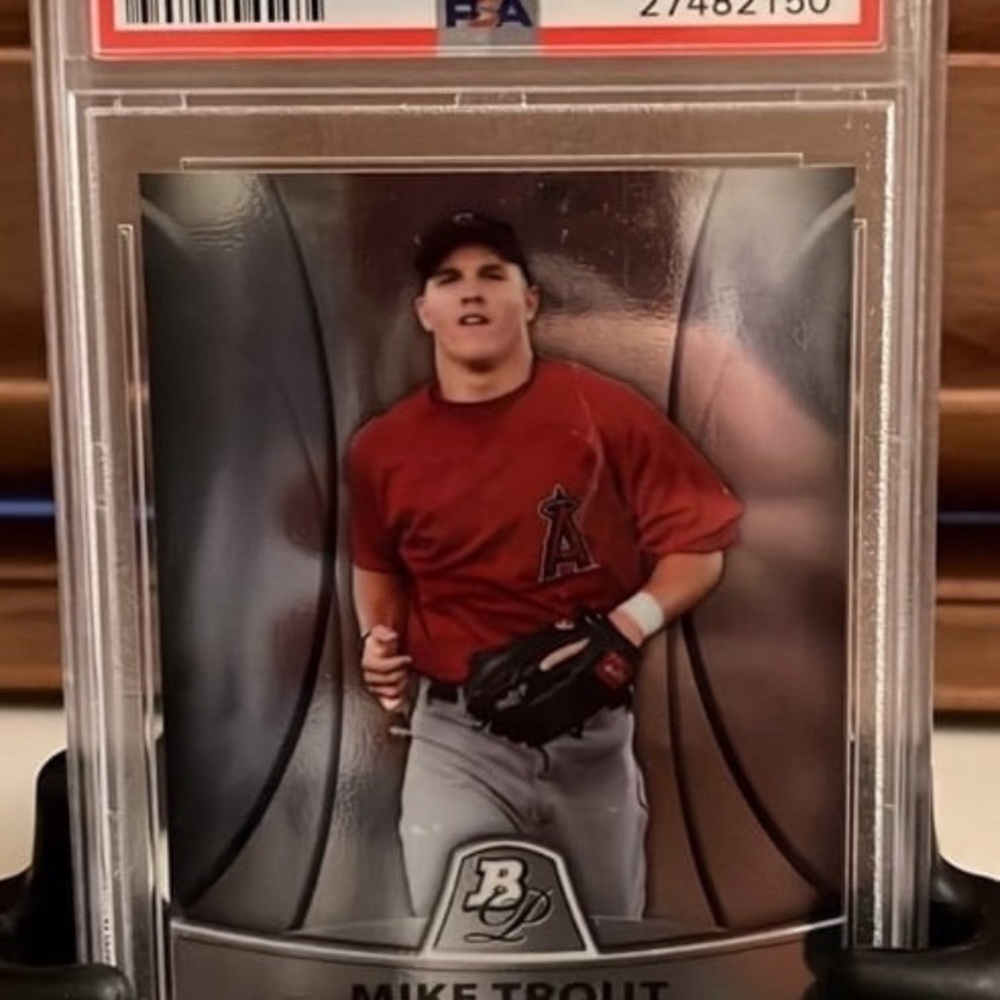 Mike Trout PSA 8 Baseball Card